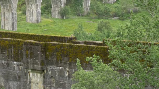 Bir Köprünün Taş Duvarları — Stok video