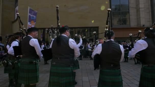 Uma Banda Tubos Tocando Glasgow — Vídeo de Stock