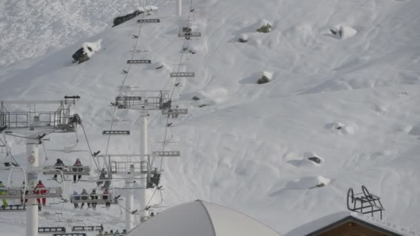 Sandalyeler Kayak Merkezinde Hareket Ediyor — Stok video