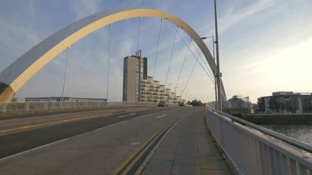 Een Rijweg Brug Middag — Stockvideo