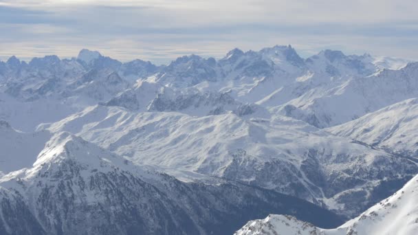 Paisaje Con Montañas Durante Invierno — Vídeo de stock