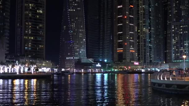 Prawej Stronie Dubai Marina Nocy — Wideo stockowe