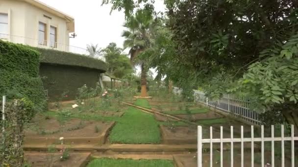 Kigali Anıt Merkezi Nde Gül Bahçesi — Stok video