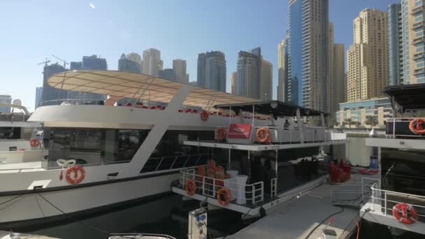 Yates Anclados Dubai Marina — Vídeos de Stock