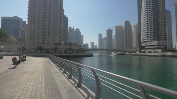 Dubai Marina Vista Desde Paseo Marítimo — Vídeos de Stock