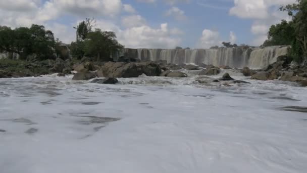 Río Athi Las Catorce Cataratas — Vídeos de Stock