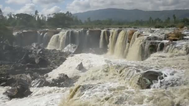 Fjorton Falls Vattenfall Kenya — Stockvideo