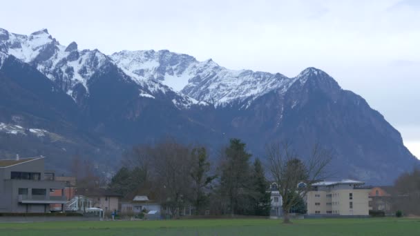 Alpen Bersalju Vaduz — Stok Video