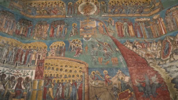ヴォーロネット修道院の壁に壁画 — ストック動画