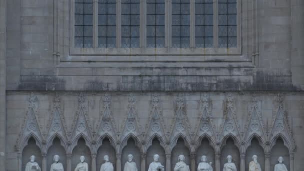 Фасад Собора Святого Патрика — стоковое видео