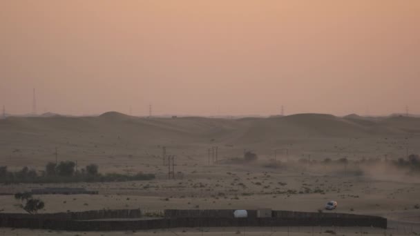 Pan Uitzicht Van Een Woestijn Schemering — Stockvideo