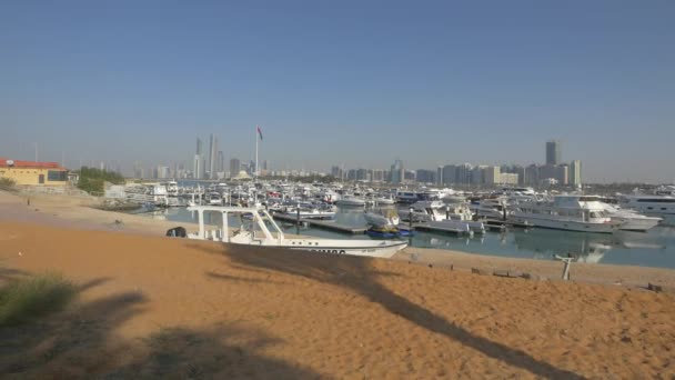 Yas Marina Poblíž Abu Dhabi — Stock video