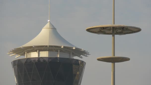 Yas Marina Circuit Shams Kulesi — Stok video