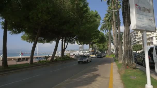 Condução Boulevard Croisette — Vídeo de Stock