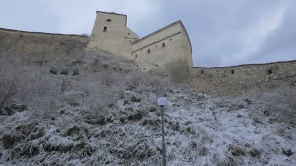 Alacsony Szögben Rasnov Citadella Egy Téli Napon — Stock videók