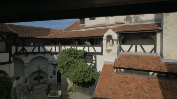 Cour Intérieure Château Bran Roumanie — Video