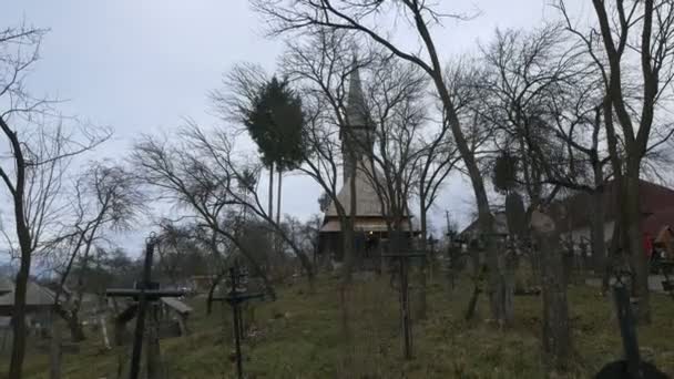 Wooden Church Cemetery Oncesti — Stock Video