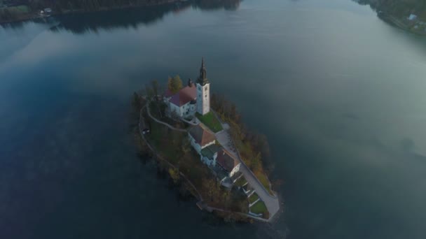 Letecký Pohled Kostel Ostrově — Stock video