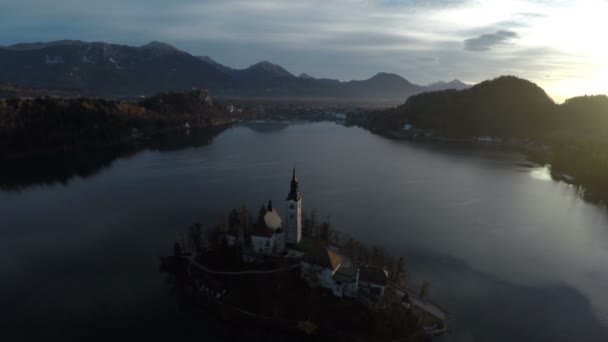 Vista Aérea Del Lago Bled Isla — Vídeos de Stock