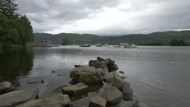 Rochers Sur Rive Lac — Video