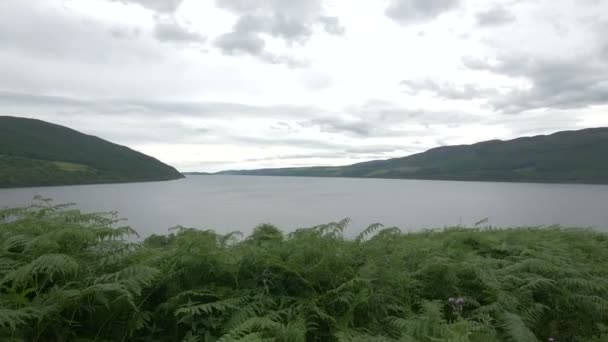 Loch Ness Pochmurny Dzień — Wideo stockowe