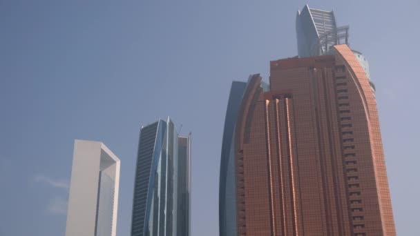 Torens Abu Dhabi — Stockvideo