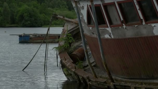 Een Schipbreukeling Haven — Stockvideo