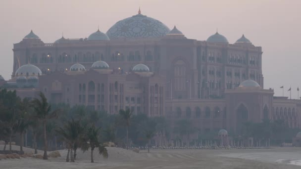 Отель Emirates Palace Абу Даби — стоковое видео