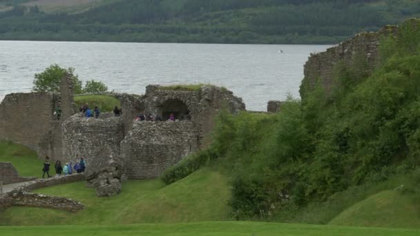 Pan Left Ruins Loch Ness — Stockvideo