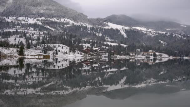 Paisajes Invierno Reflejados Agua — Vídeos de Stock