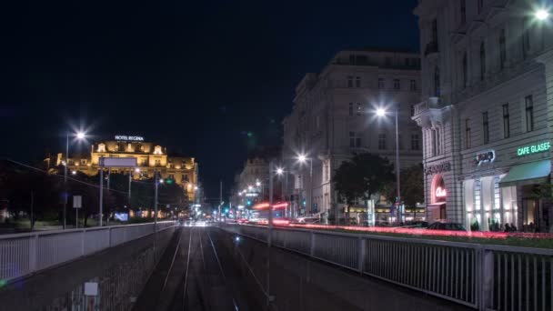 Nattlig Timelapse För Wahringer Strasse — Stockvideo