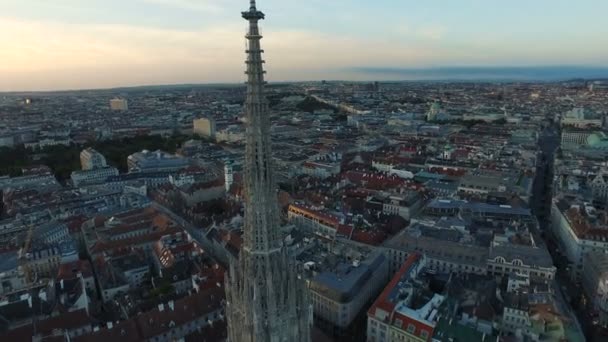 Luchtfoto Van Stephansdom Toren — Stockvideo