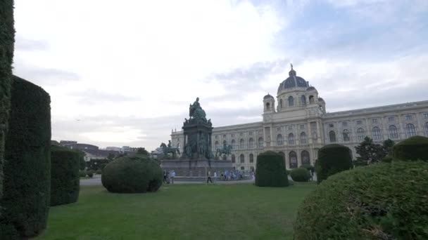 Maria Theresa Monument Het Natuurhistorisch Museum — Stockvideo