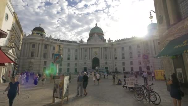 Michaelerplatz Visto Kohlmarkt Street — Video Stock