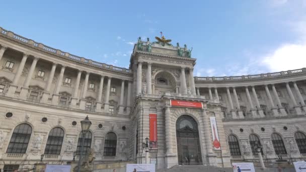 Neue Burg Wing Sett Utifrån Heldenplatz — Stockvideo