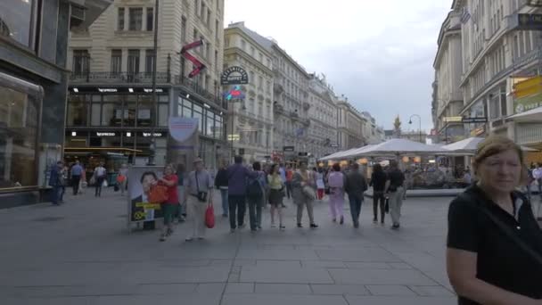 Graben Caddesinde Bir Sürü Insan Yürüyor — Stok video