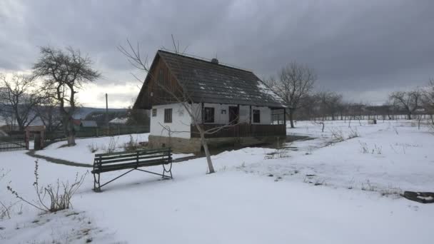 Casa Conmemorativa Ciprian Porumbescu Vista Durante Invierno — Vídeo de stock