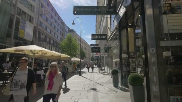 Karntner Caddesi Ndeki Açık Kafe Mağazalar Viyana Avusturya — Stok video