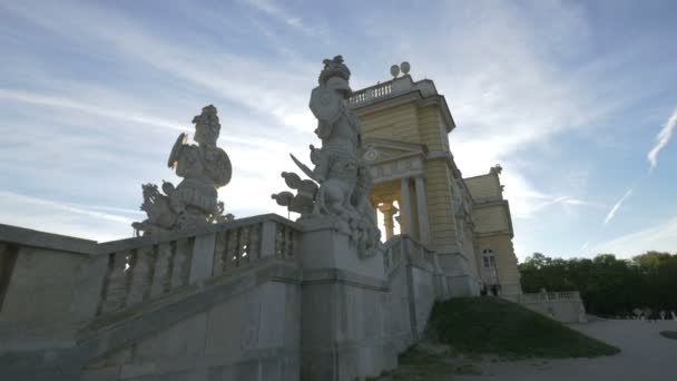 Скульптуры Gloriette Вена Австрия — стоковое видео
