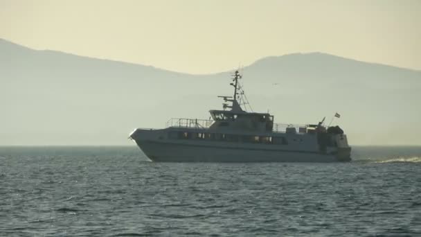 Una Lancha Motor Navegando Mar Zadar — Vídeo de stock