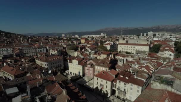 Binaların Havadan Görünüşü Bir Meydan — Stok video