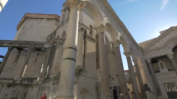 Diocletian Sarayı Ndaki Korint Sütunları — Stok video