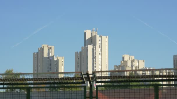 Modernos Edificios Apartamentos Vista — Vídeos de Stock