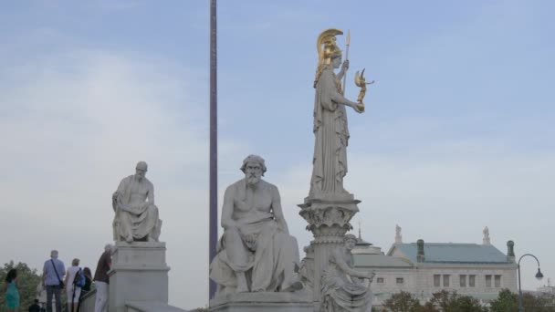 雅典娜女神和其他雕塑 — 图库视频影像