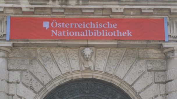 Osterreichische Nationalbibliothek Sign Wenen Oostenrijk — Stockvideo