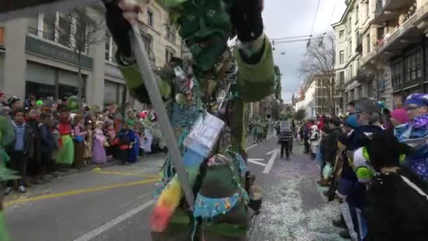 Brass Band Kostýmech Vystupující Karnevalu — Stock video