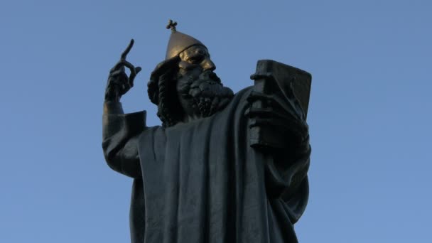 グルグル ニンスキー像の眺め — ストック動画