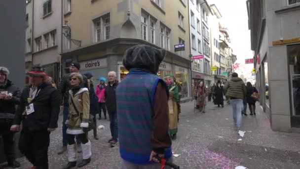 Costumes Lucerne — Video
