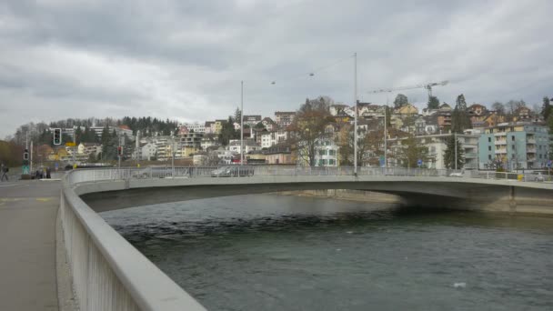 Bro Över Floden Reuss Lucerne — Stockvideo