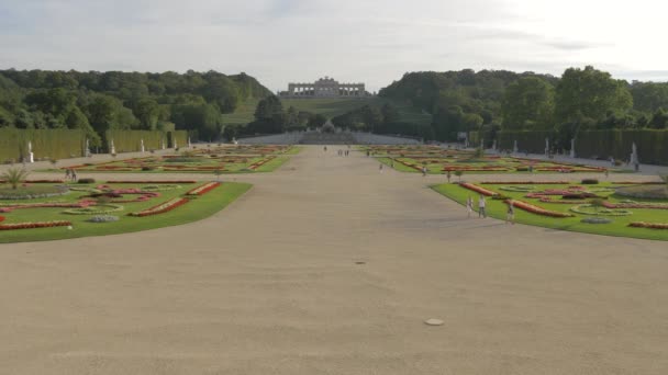 Gloriette Και Τους Αυτοκρατορικούς Κήπους — Αρχείο Βίντεο